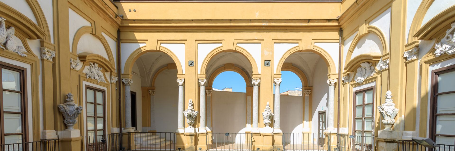 Sant'Elia Palace