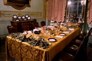 La tavola delle feste a Palazzo Spinola