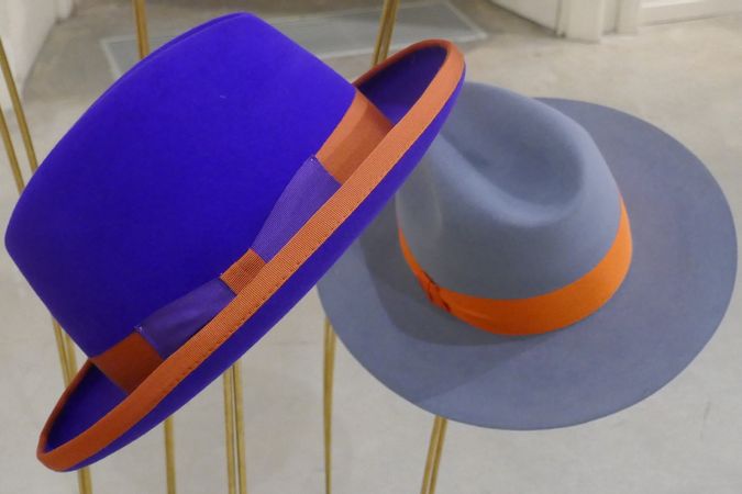 Two evening in-depth meetings to learn about the world of the hat and the museum in its social and cultural implications.
