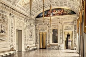 Museo dell'età neoclassica in Romagna in Palazzo Milzetti