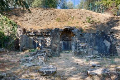 Archaeological area of Sodo and Tomb of Camucia