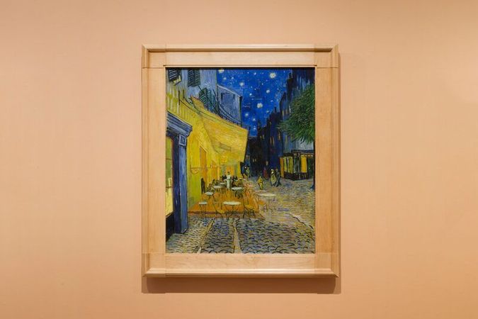 Small-KM 108.565 Vincent van Gogh, Caféterras bij nacht (Place du Forum), circa 16 september 1888 - Terrace of a café at night (Place du Forum), circa 16 September 1888, photo: Marjon Gemmeke.jpg