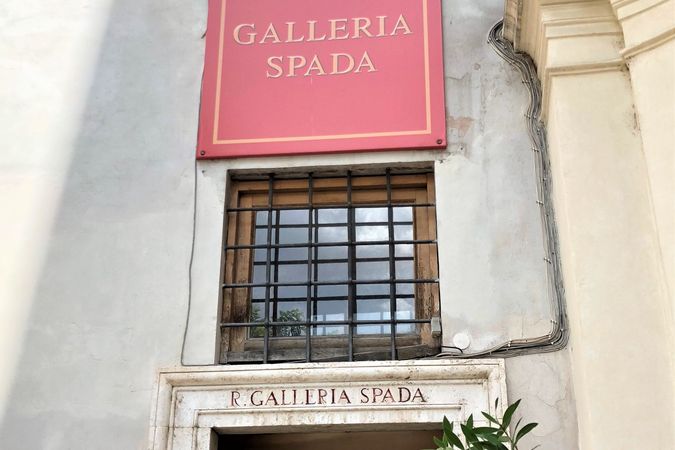 Entrata Galleria.jpg