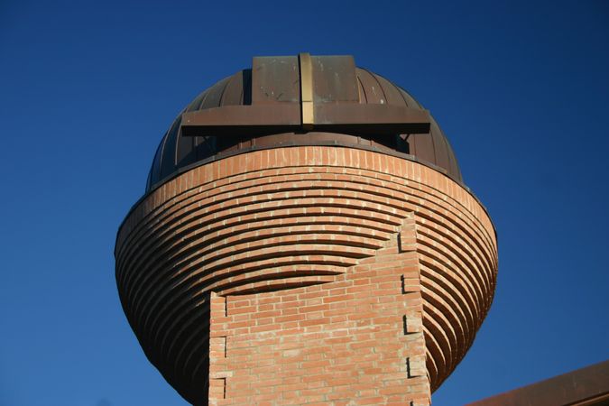 Osservatorio astronomico_esterno_presso il complesso universitario di Porta Romana.tif