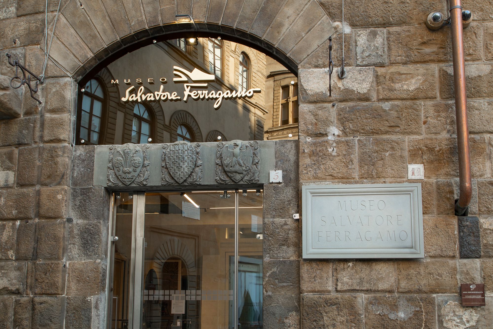 Salvatore Ferragamo Museum, Florence Hours, exhibitions and artworks on Artsupp